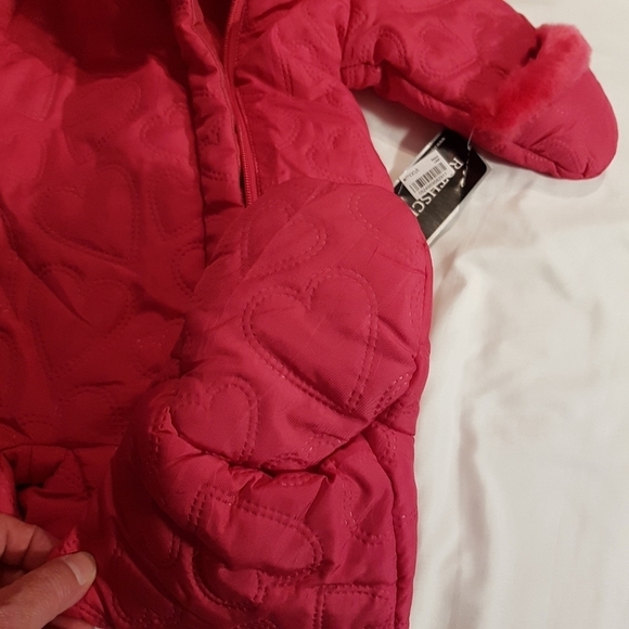 Rothchild girls size 12 months bright pink snowsuit NWT - Picture 6 of 8